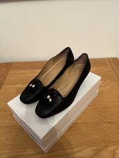 Van Dal Anderson - Women's