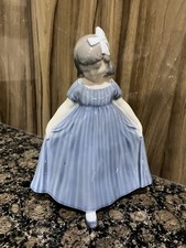 ROYAL COPENHAGEN FIGURE No