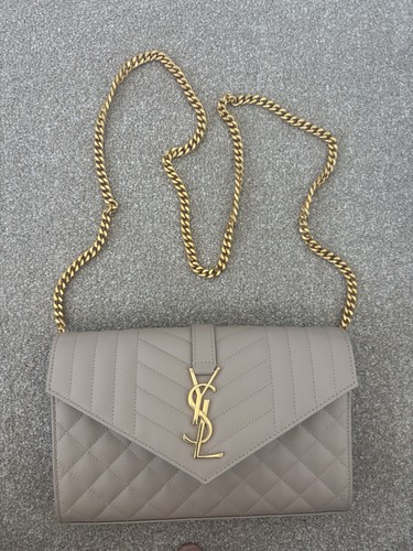 Saint laurent ysl cassandra - ysl,