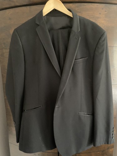 Mens occasion piece suit - 2,