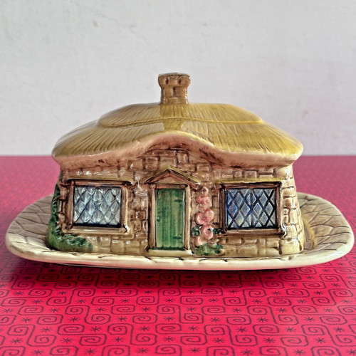 Sylvac hand painted - painted, cottage