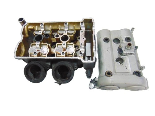 Engine cylinder head - cylinder,