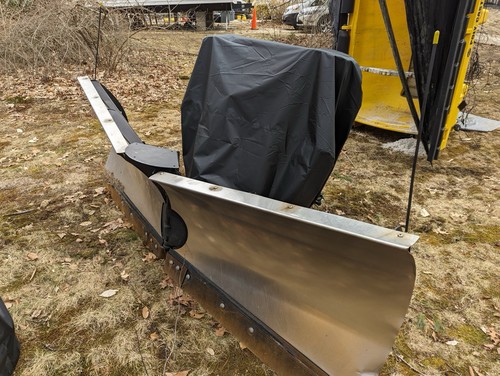 Plow hydraulics cover straps - hydraulics,