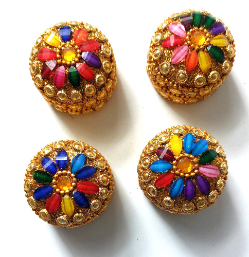 Traditional high gold polish - gold,