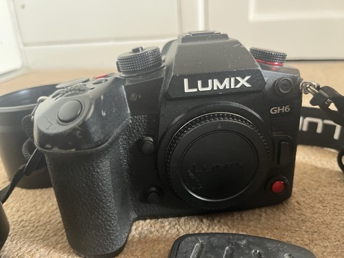 Panasonic lumix gh6 2mp - panasonic,