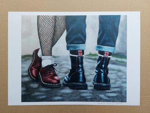 Skinhead couple martens - couple, in