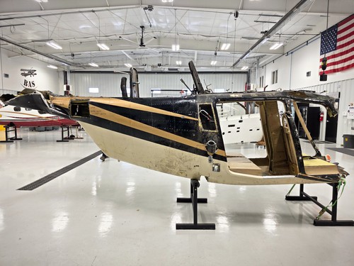 Bell 206b fuselage with - bell, bill