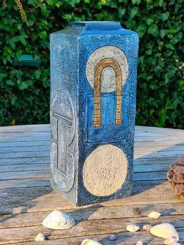 Troika column vase - column,