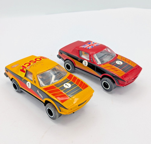 Scalextric triumph tr7 - 2, x