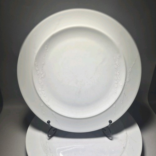 White denby - white, trace