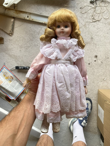 Alberon porcelain doll blonde - alberon,