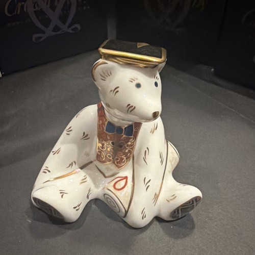 Royal crown derby graduate - crown,