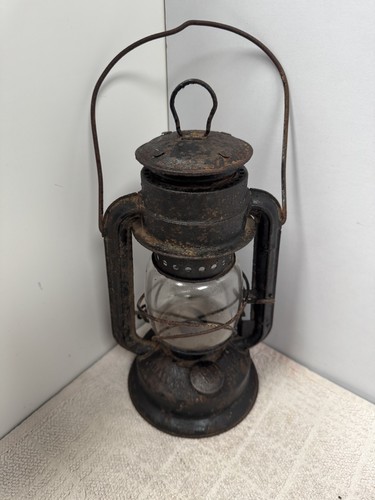 Vintage kerosene oil lamp - oil,