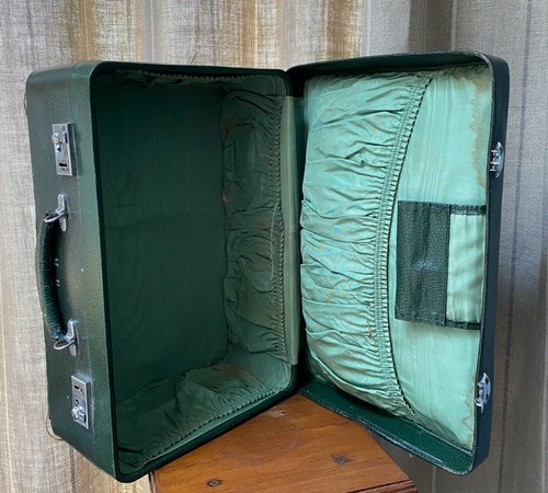 Green monogrammed - green,
