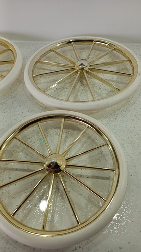 Gold play pram - 4x, two