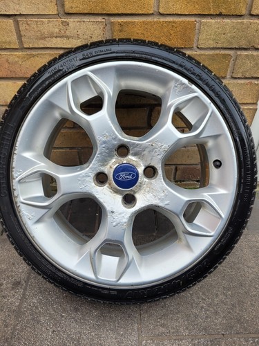 Ford fiesta mk7 - 17",