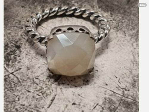 Pandora mother pearl - pandora,