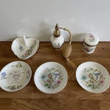 Aynsley Wild Tudor 6 lovely