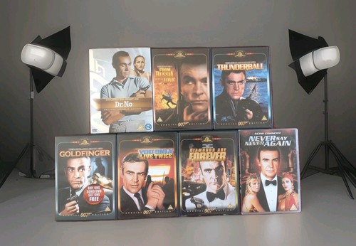 James bond 007 the complete - bond,