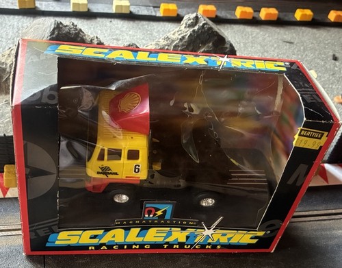 Scalextric racing truck - racing,