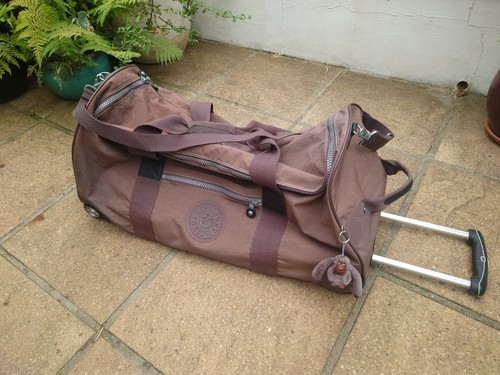 Kipling large wheel suitcase - kipling,