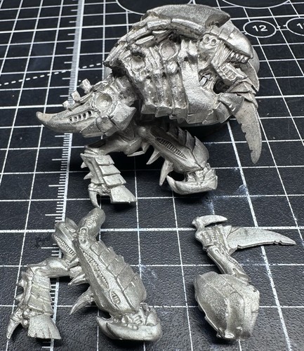 Warhammer 40k tyranids tyrant - 40k,