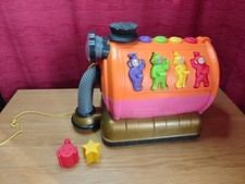 Teletubbies Noo Noo Hoover Pull Along Lights & Sounds Shape Sorter 2016
