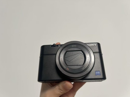 Sony rx100 iii zeiss - sony,