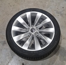 VW Passat 18 Inch Alloy Wheel