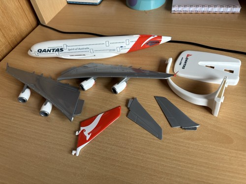 Qantas airbus a380 1 250 - airbus, 1:250