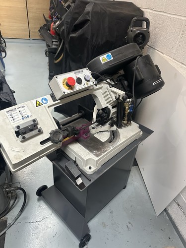 Small horizontal band saw - small,