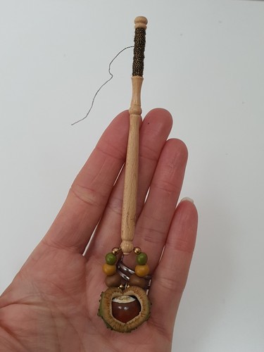 Vintage wooden lace - wooden, bobbin