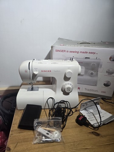 Singer 2282 sewing machine - singer,