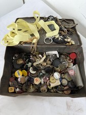 Vintage Buttons Badges Joblot Tin Of Knickknacks In Thornes Toffee Tin