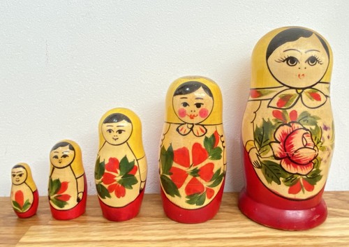 Russian dolls nesting - russian, floral