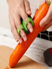 Peel It Potato Carrot Vegetable Peeler Slicer Palm Food Slide Hand-Held Peeler