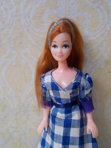 Lovely 1970s pippa friend - ,