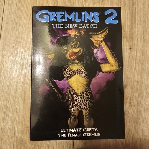 Neca gremlins ultimate greta - 2,