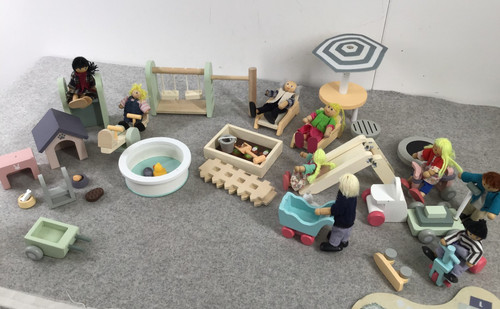 Elc dolls and wooden - wooden, park