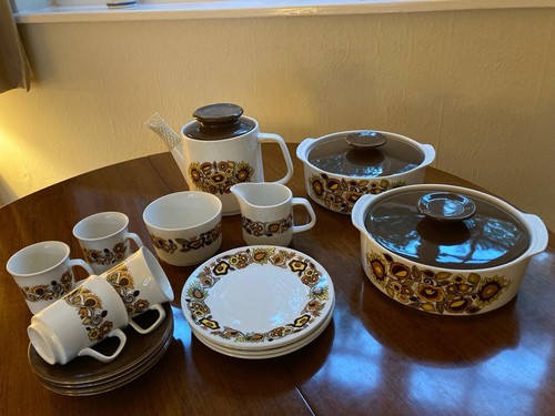 Meakin studio pottery - j&g,