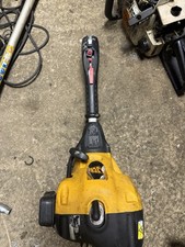 JCB M25 Petrol Strimmer