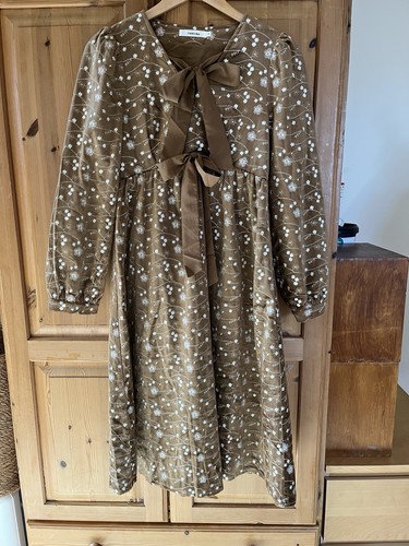 Embroidered dress size s - embroidered, xs-s
