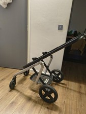 maxi cosi lila frame with