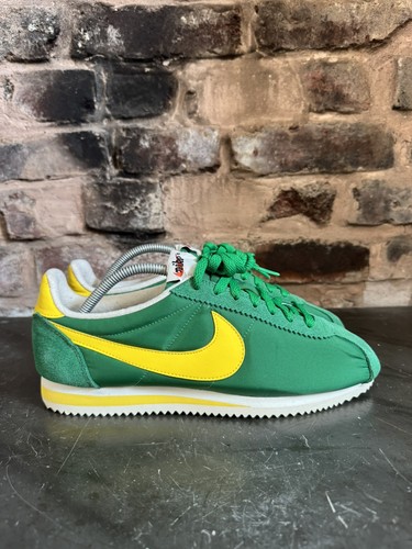 Rare 2016 nike - v,