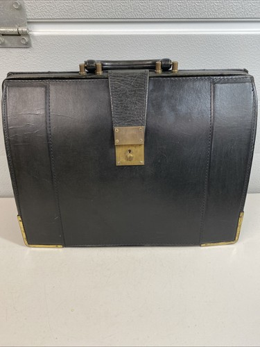 Allander black leather - leather, doctors