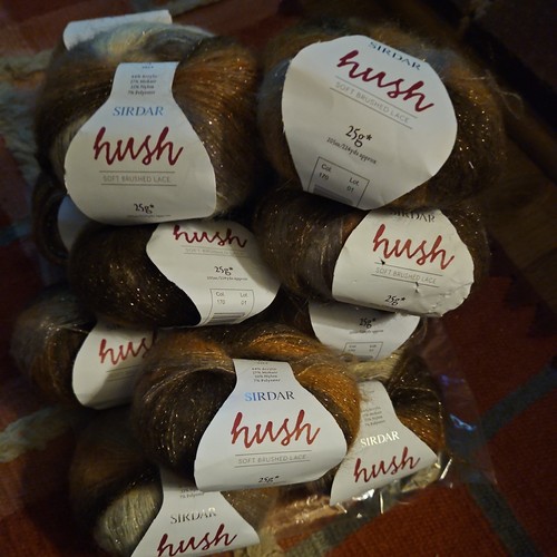 Sirdar hush soft - hush, brush