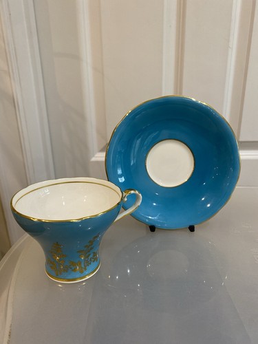 Royal aynsley antique cup - royal,