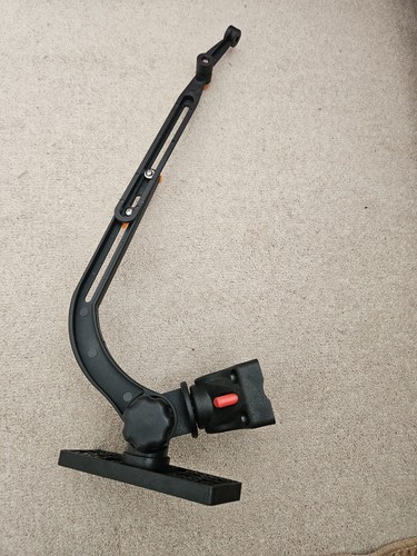 Ultimate fish finder - fish, mount