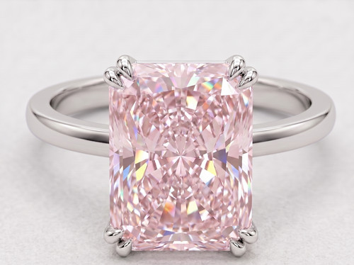 Certified radiant cut - 8.00, ct
