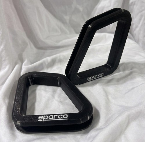 Sparco inspired seat shoulder